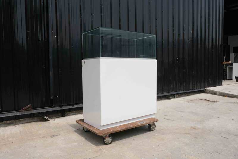 Jewelry display cabinet, glass showcase, glass product display cabinet, wooden frame, black-orange, 2 doors open.