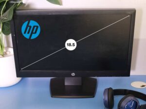 HP computer screen 18.5 inches, model V193b, works normally.