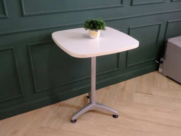 Bar table, steel frame, wooden top, white