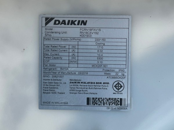 Four-way air conditioner, Daikin brand, model RN18CXV1S2, size 18,000 BTU.