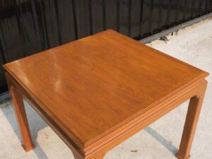 Dining table, teak frame, hotel work. Dining table, dining table, teak frame table.