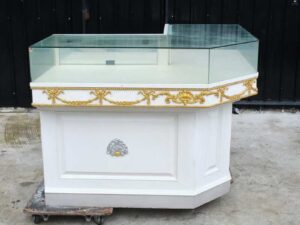Jewelry cabinet, jewelry cabinet, diamond cabinet, product display cabinet, white cut corner cabinet