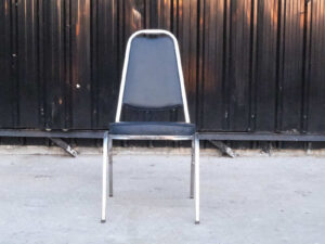 banquet chairs Conference or work chair, soft padded cushion, has strong steel legs.