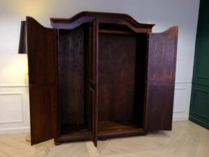 Wardrobe with 3 doors, opening, walnut color, European workmanship, sourced from Germany.