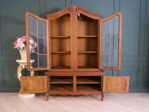 Wooden display cabinet, Louis style, European work from Germany.