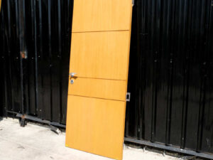 Wooden door, lever knob modern style