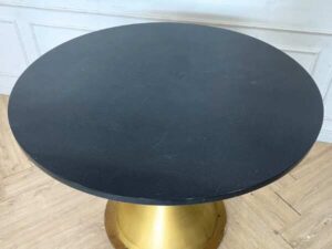 Round table, stainless steel legs, gold color, black wooden top