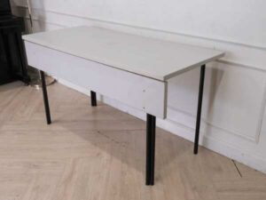 Work desk, wooden top, steel frame, white
