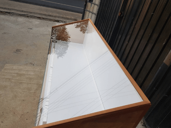 Glass display cabinet with 2 drawers, teak, brown