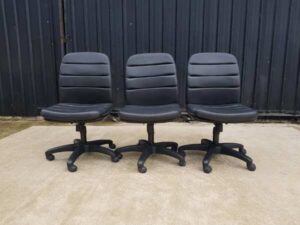 Office chair, leather seat, no armrests, black