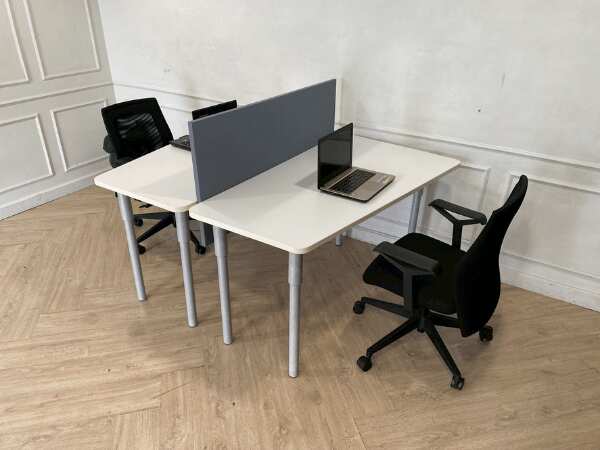 2-seat work table, steel legs, wooden top, with partition 140 cm.