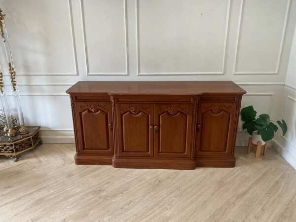 4-door sideboard, vintage style