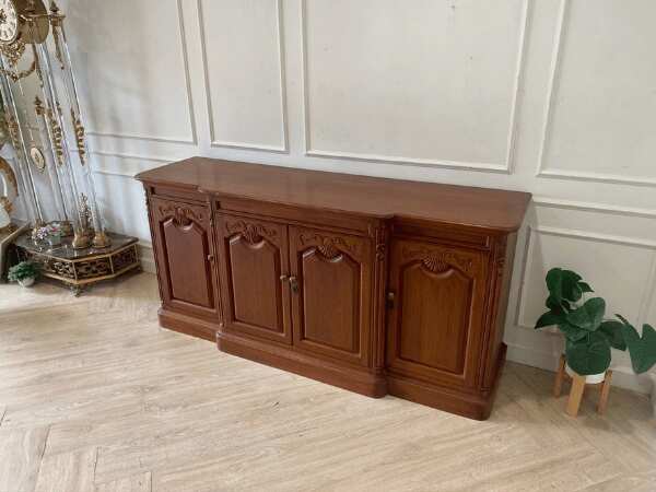 4-door sideboard, vintage style