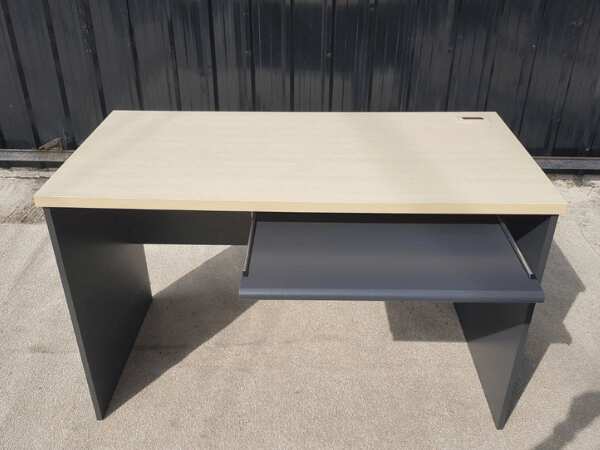 Work desk with keyboard rail 120 cm