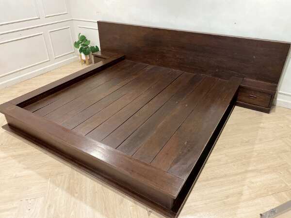 6 foot wooden bed, Japanese style