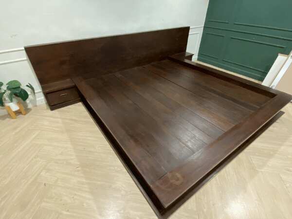 6 foot wooden bed, Japanese style