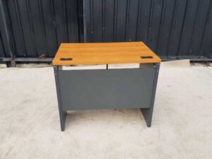 Work desk, steel legs, wooden top, Rockworth brand 80-120