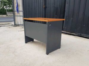 Work desk, steel legs, wooden top, Rockworth brand 80-120
