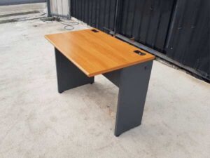 Work desk, steel legs, wooden top, Rockworth brand 80-120