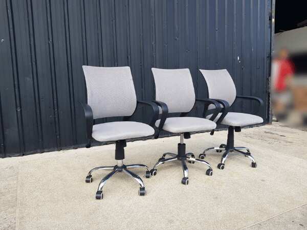 Office chair, fabric cushion, mesh backrest, grey