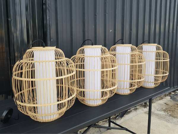 Modern style round bamboo lamp