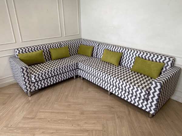 3-seat L-shaped corner sofa, fabric cushion, black and white pattern