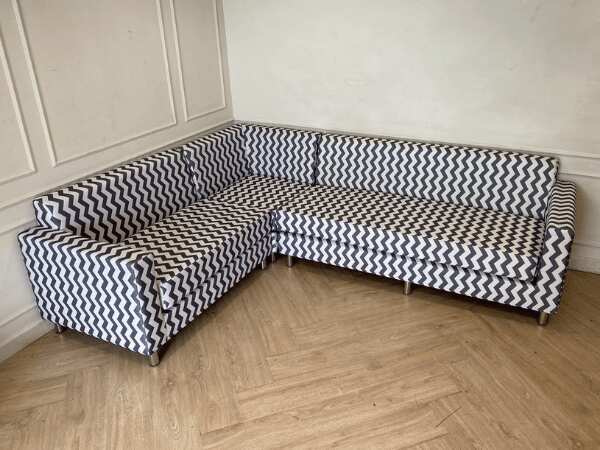 3-seat L-shaped corner sofa, fabric cushion, black and white pattern