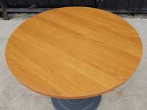 Round table, steel legs, wooden top, 80-90 cm