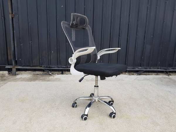 Office chair, fabric cushion, mesh backrest, black with white edges