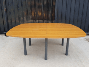 Conference table, 8 seats, steel legs, wooden top, 200 cm.