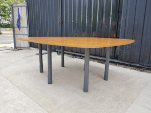 Conference table, 8 seats, steel legs, wooden top, 200 cm.