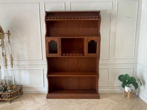 4-shelf wooden shelf, 2 doors, vintage style
