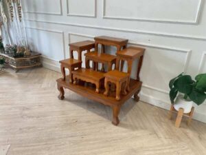 Altar table, group 7