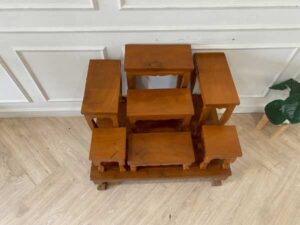 Altar table, group 7