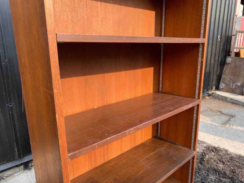 Tall wooden shelf, 5-layer teak frame, teak frame, teak veneer.