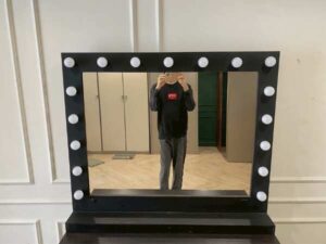 Makeup mirror, vanity mirror light