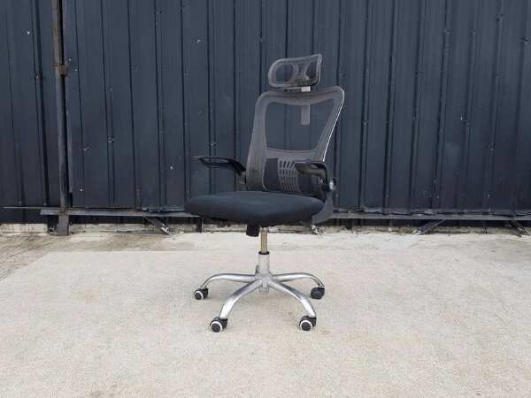 Office chair, fabric cushion, mesh backrest, black