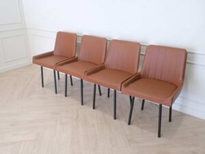 Chairs for restaurants, cafes, modern style, brown leather seats._HHS8EDR7I9