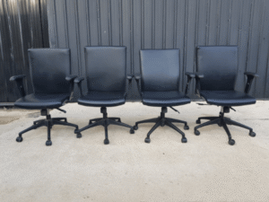 Office chair, leather seat, with arms, Logica work chair_N1I1K49Y1U