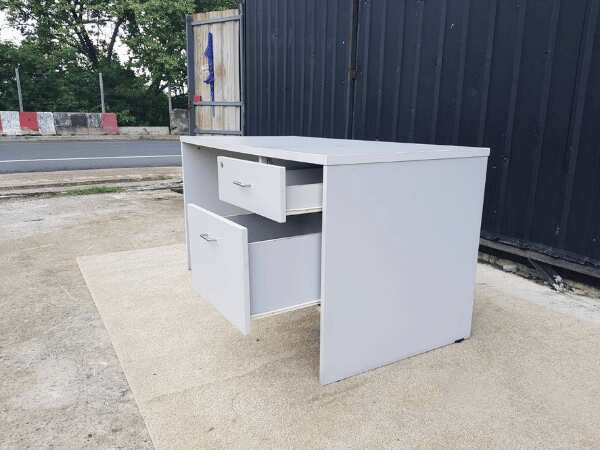 2-drawer desk, Moflex brand, 140 cm
