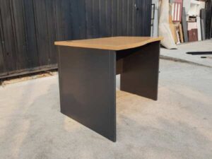 Wooden desk, curved design, with cable holes, 100 cm