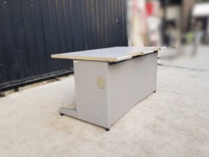 Work desk, steel legs, wooden top, grey, 140 cm