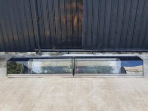 Showcase, glass counter freezer