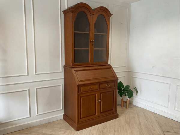 Tall 4-door, 2-drawer bookcase in vintage style