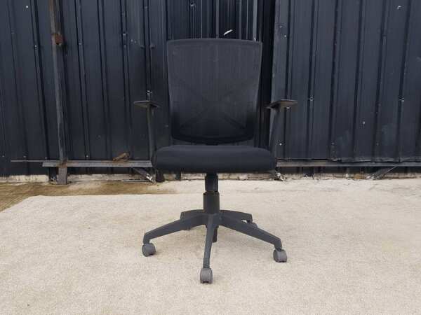 Office chair, fabric cushion, mesh backrest, black