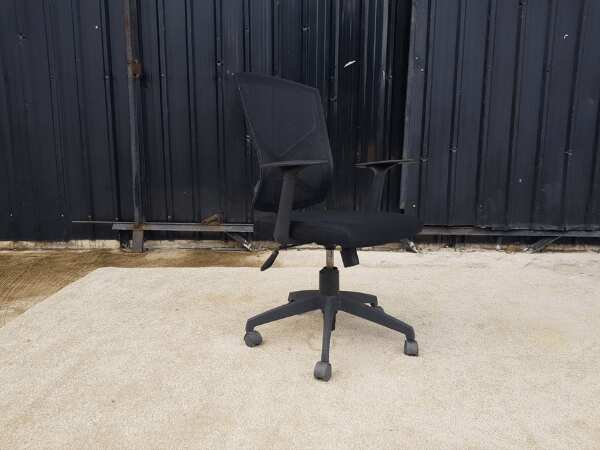 Office chair, fabric cushion, mesh backrest, black
