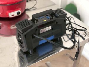 MICHELIN Programmable Tire Inflator for 4x4 SUV 12V Plug-in Model 12314