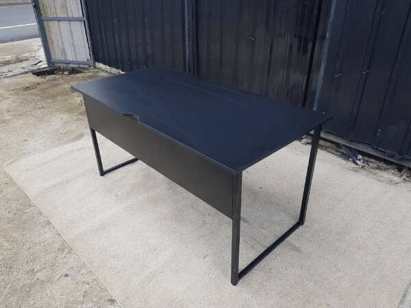 Work desk, steel legs, black, 140 cm