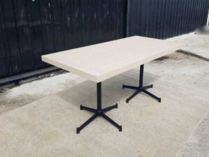 Dining table, steel legs, wooden top, cream color, 160 x 80 cm.