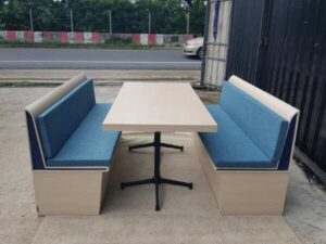 Dining table, steel legs, wooden top, cream color, 160 x 80 cm.